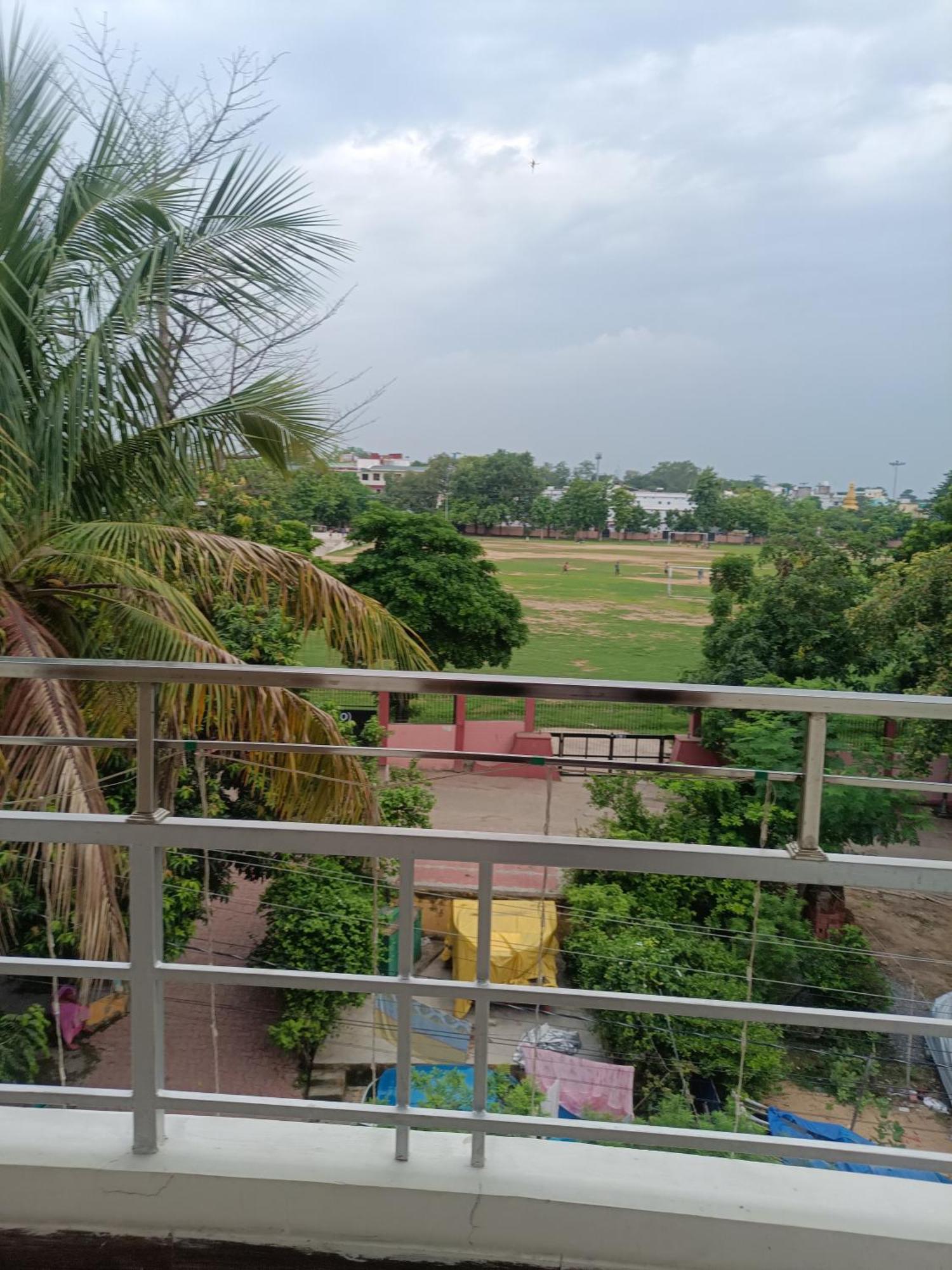 The Gupta Guest House Bodh Gaya Exterior photo